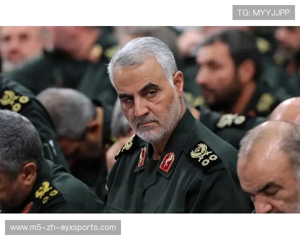 伊朗球员自带羊毛披肩登场,被赞“中东骑士” 伊朗球员自带羊毛披肩登场,被赞“中东骑士”